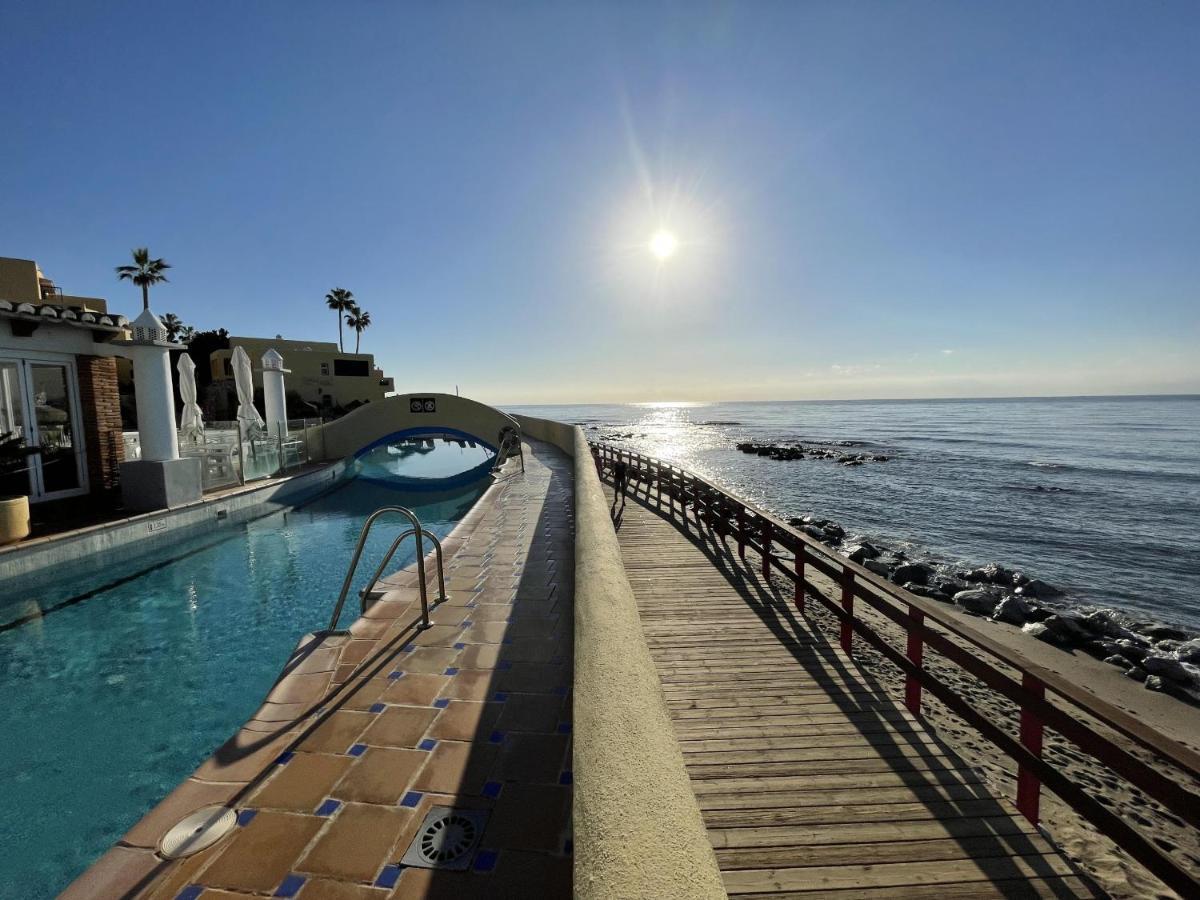 Dona Lola Micaela - Fully Equiped 1 Bedroom Ground Floor Beach Front Apartment With Direct Access To The Beach Of Calahonda - Costa Del Sol - Cs155 Sitio de Calahonda المظهر الخارجي الصورة