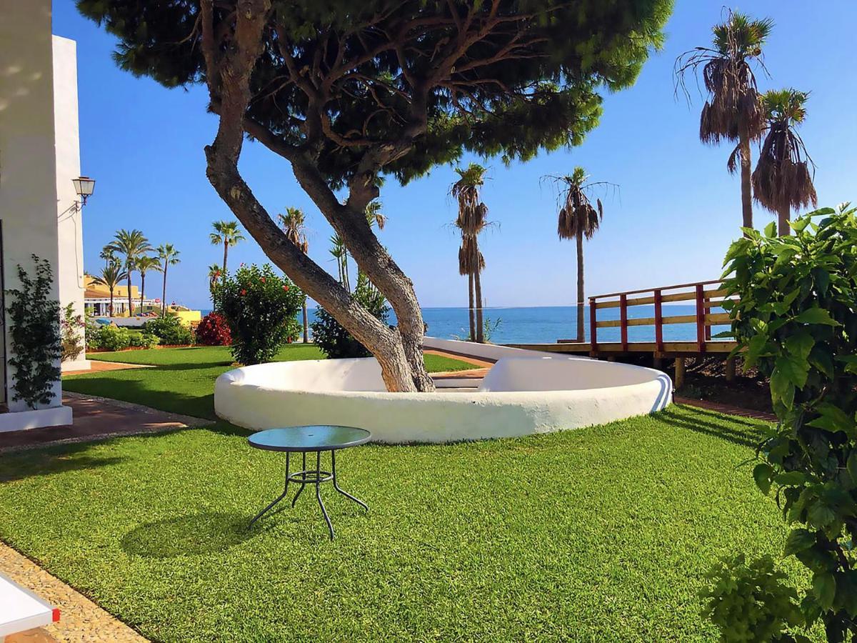 Dona Lola Micaela - Fully Equiped 1 Bedroom Ground Floor Beach Front Apartment With Direct Access To The Beach Of Calahonda - Costa Del Sol - Cs155 Sitio de Calahonda المظهر الخارجي الصورة